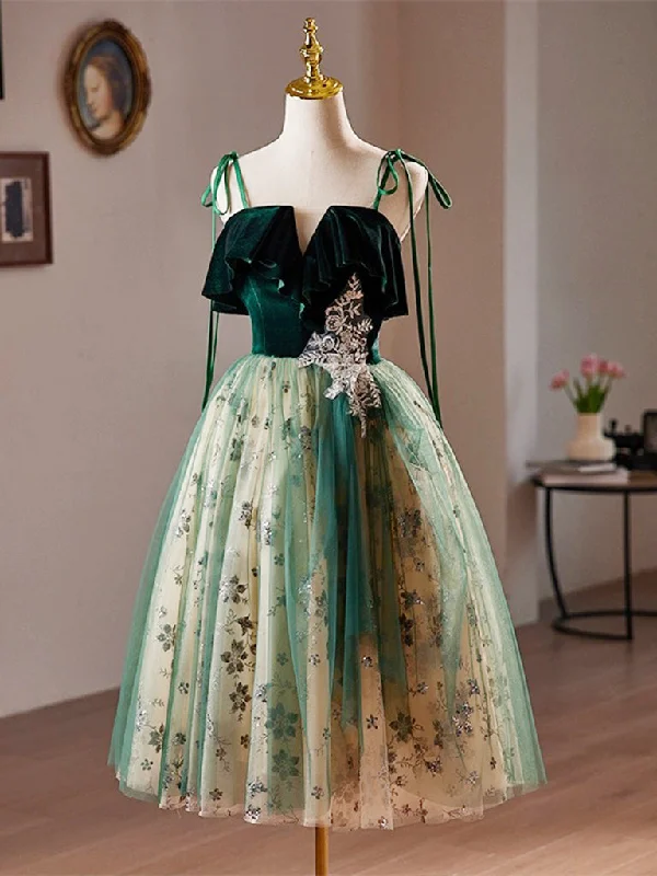 A-Line Tulle Sequin Velvet Green Short Prom Dress, Green Homecoming Dress Turtleneck Warm Winter A-Line Tulle Sequin Velvet Green Short Prom Dress, Green Homecoming Dress Turtleneck Warm Winter