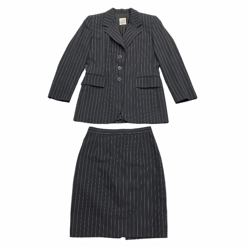 Gianfranco Ferre Studio 0001 Women's 2 Piece Skirt Suit | Vintage Designer Grey linen skirt airy