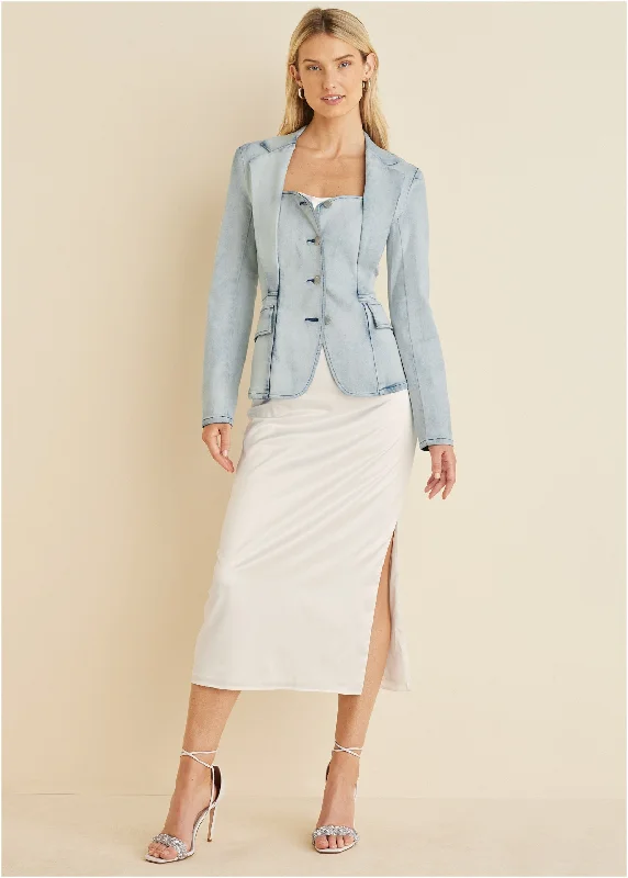 Sweetheart Denim Blazer - Light Wash Women's Long Blazer