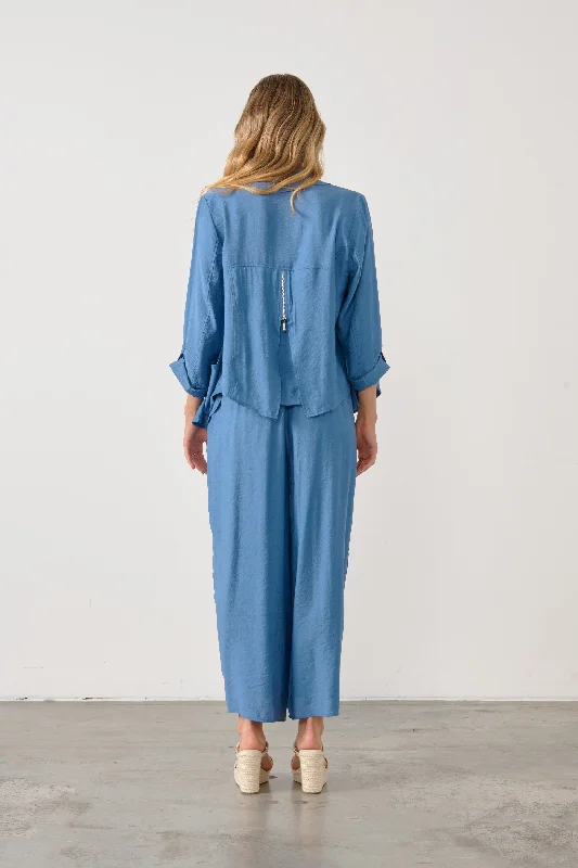 HOLMES & FALLON | Back Feature Jacket Fitted Jacket Loose Jacket Oversized Jacket
