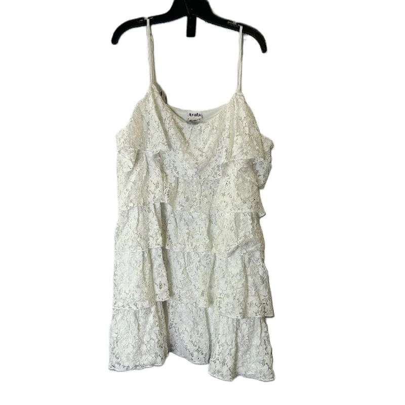 Dress Casual Short By Altard State In White, Size: 2x