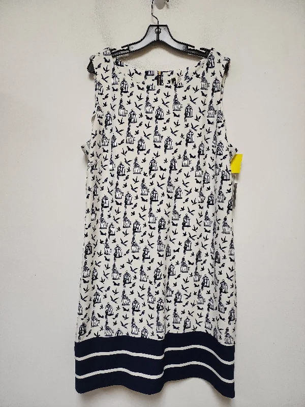 Dress Casual Short By Julian Taylor In Blue & White, Size: 2x