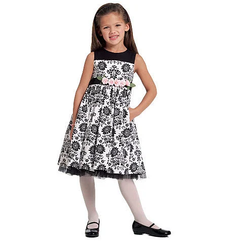 McCall's 5793 Girls' Lined Dresses Pattern