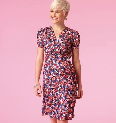 M7116 Misses' Dresses