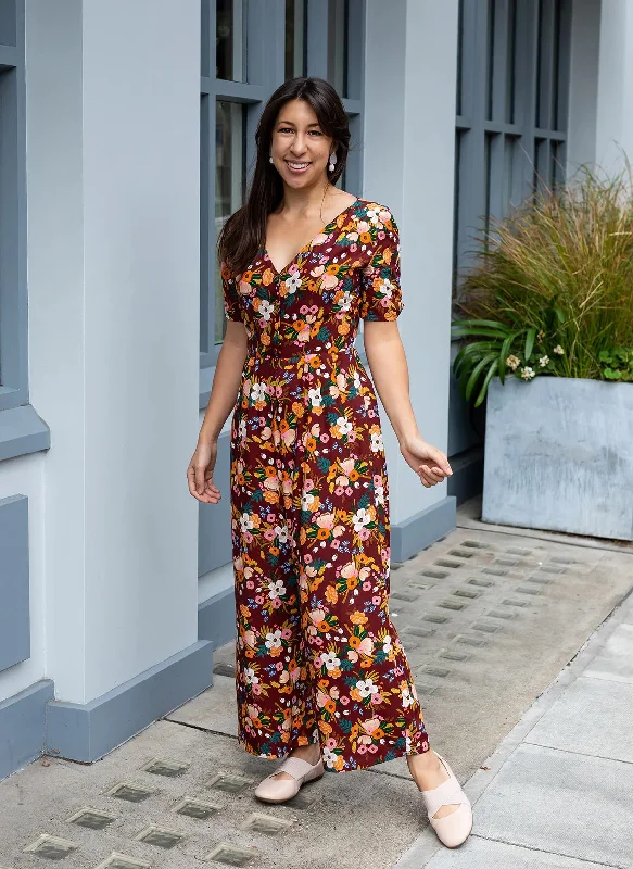 Nina Lee Kewbello Jumpsuit Pleated jumpsuit, Elegant, Feminine, Chic